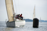 whyw13 sun 0936